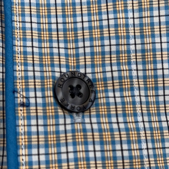 Roundtree & Yorke Blue and Yellow Plaid Sleepwear - Picture 13 of 13